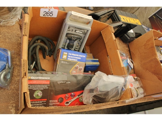 New Gear Wrench Set, Hook Set, Vise, Etc.