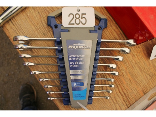 New Mastercraft Metric Wrench Set