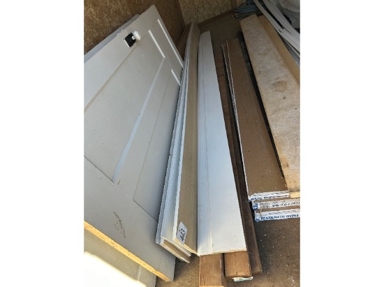 5 Pcs of 8" Wall Trim