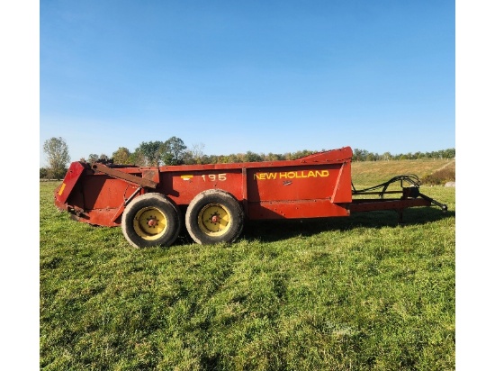 195 New Holland Manure Spreader - Used This Fall
