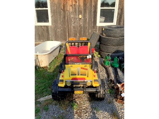 Toy Jeep & Trailer - As Is