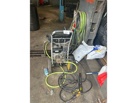 Champion 3000 lbs Pressure Washer & Hose - Works