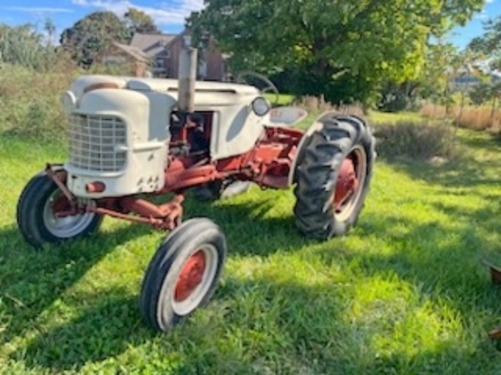 1957 Case 311 Tractor - Works