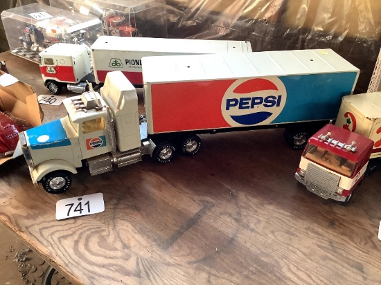Pepsi Metal Truck & Trailer