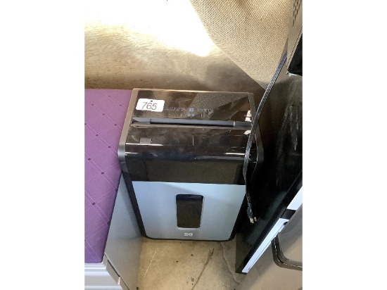 Tru Red Paper Shredder