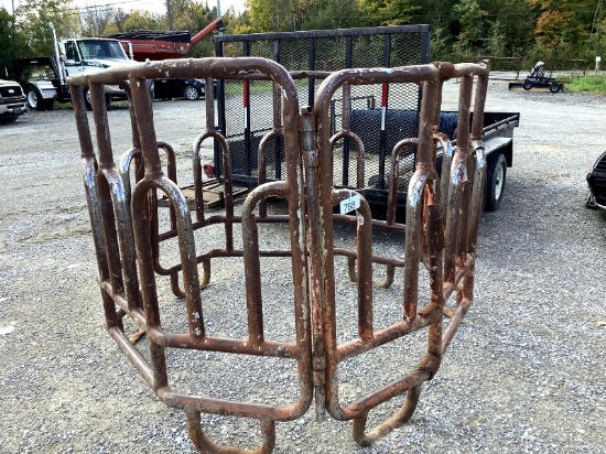 Hay Feeder