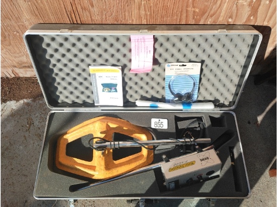 Rens Metal Detector With Case