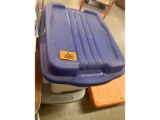 2 Empty Totes