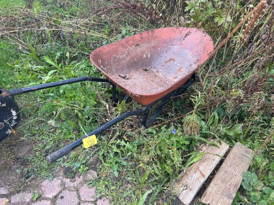 Metal Handle Wheelbarrow
