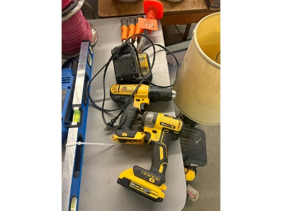 DeWalt Cordless Tools & Chisels