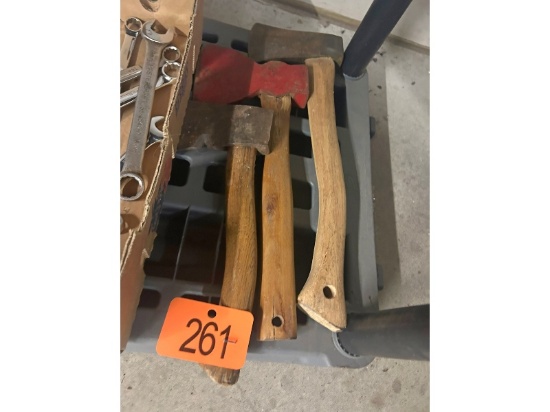 3 Hatchets