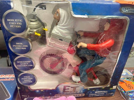 ET Action Figure