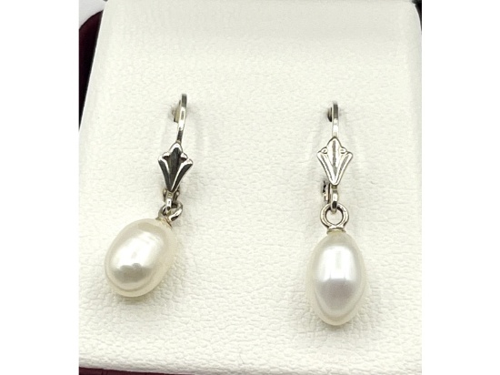 Sterling Silver Freshwater Pearl Earrings