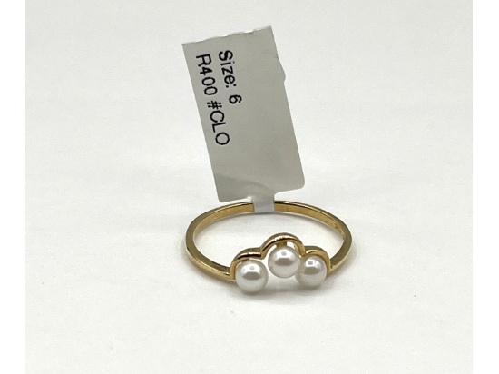 Yellow Gold Cultured Pearl Ring