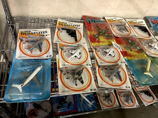 17 Die Cast Planes
