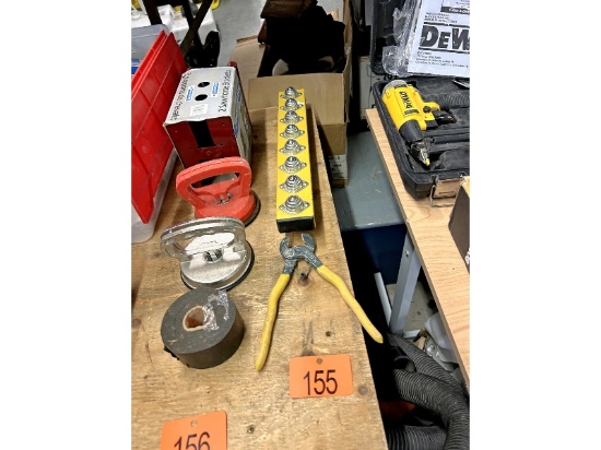 Roller & Pliers