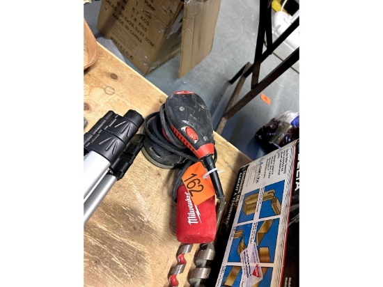 Milwaukee Sander