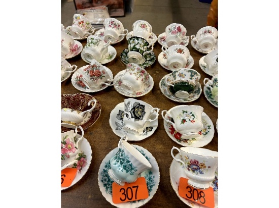 5 Royal Albert Cups & Saucers