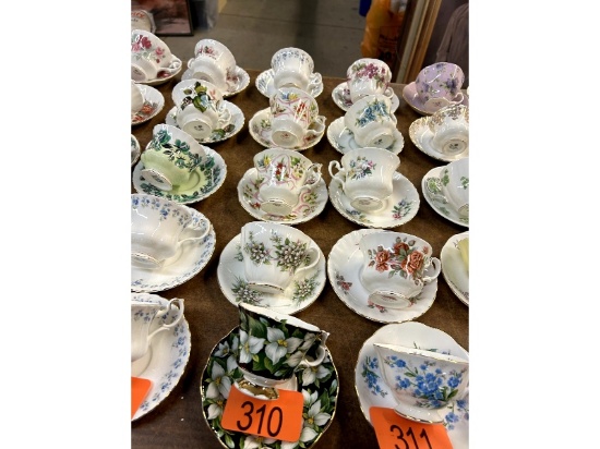 5 Royal Albert Cups & Saucers