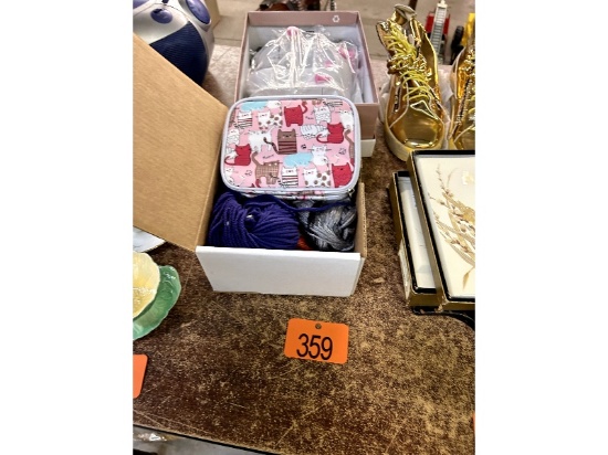Yarn & Sewing Machine