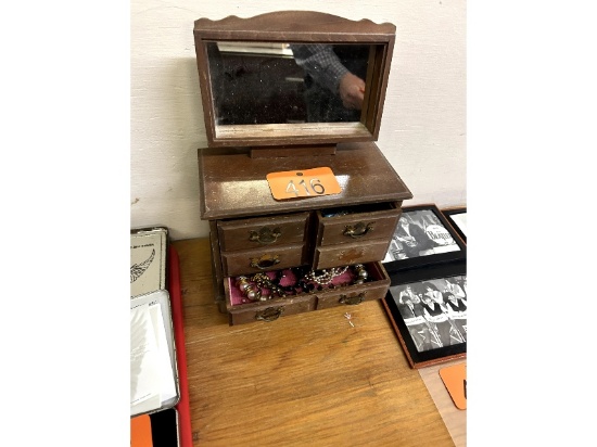 Jewelers Box & Contents