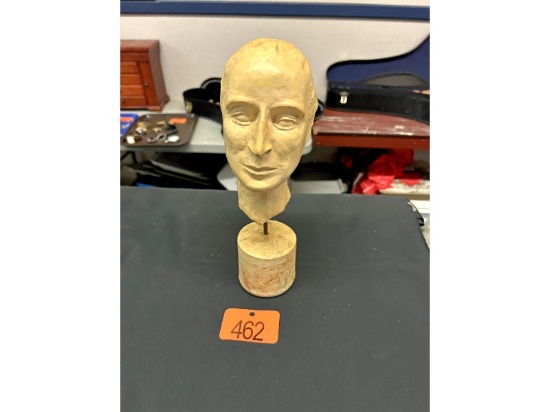 Bust