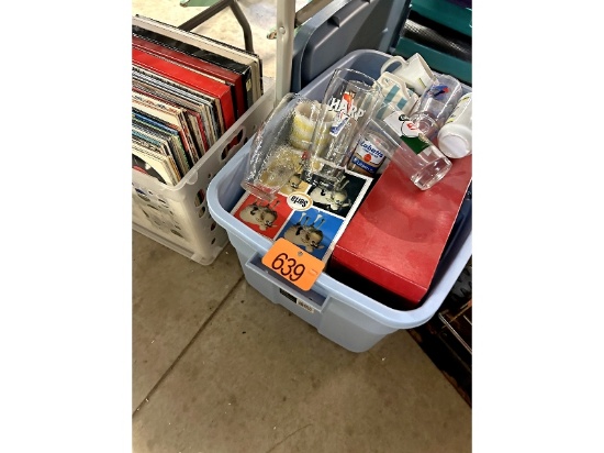 Tote of Housewares