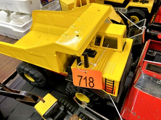 Tonka Dump Truck