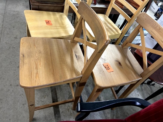 2 Bar Chairs
