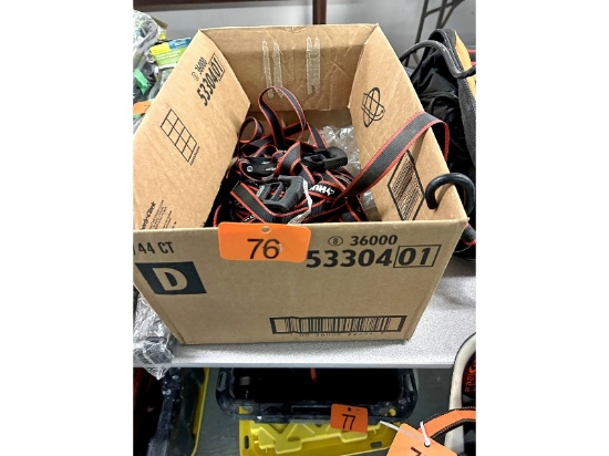Box of Husky Ratchet Straps