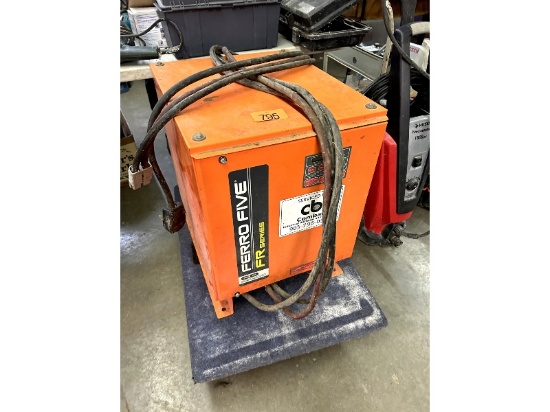 Electric Forklift Battery Charger