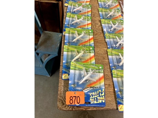 6 Toy Planes