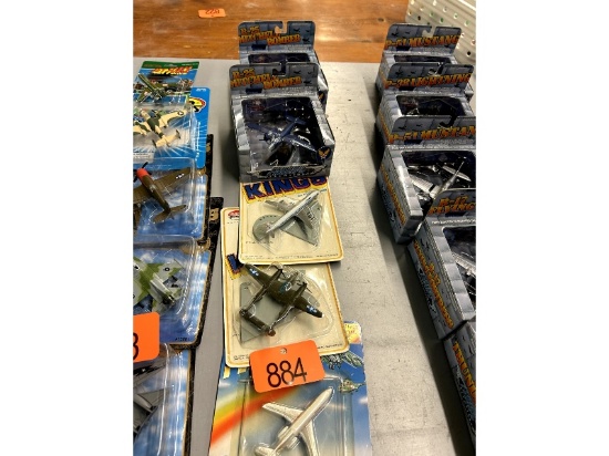 5 Toy Planes