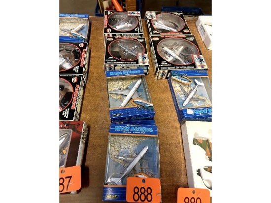4 Die Cast Model Planes