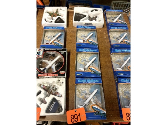 4 Die Cast Model Planes