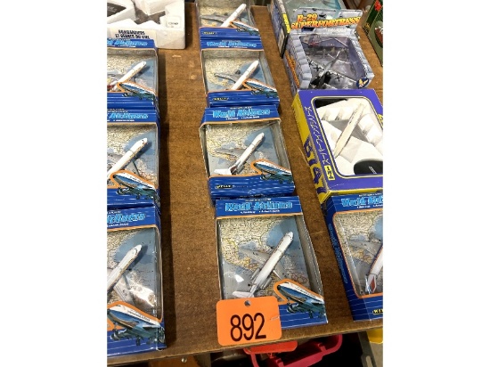 4 Die Cast Model Planes