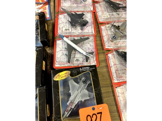 4 Die Cast Model Planes