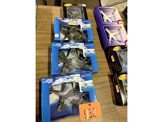 4 Die Cast Model Planes