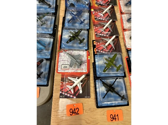 5 Die Cast Model Planes