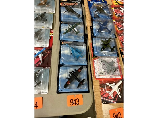 4 Die Cast Model Planes