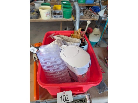 Tote of Housewares