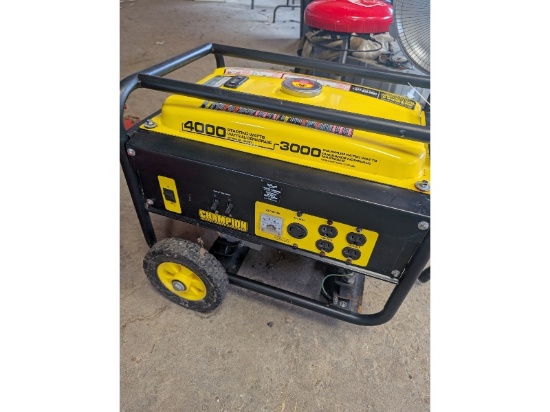 Champion 4000 Watt Generator - Runs Good
