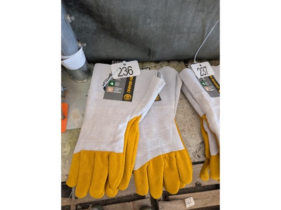 2 Pairs of New Large Welding Gloves