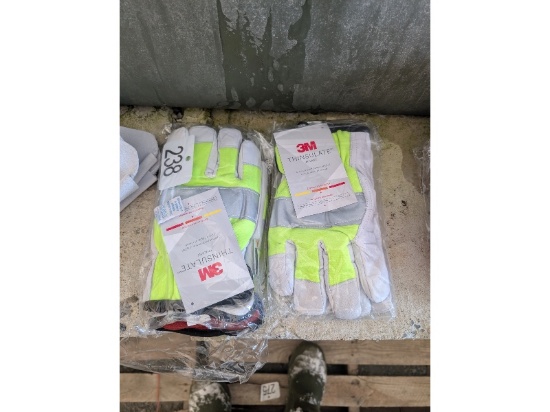 2 Pairs of New 2XL Thinsulate Gloves