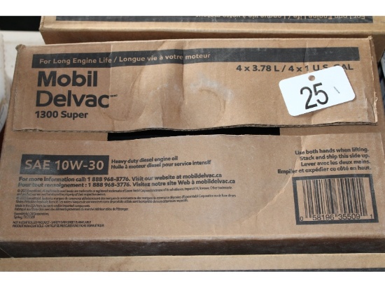 Case of Mobil Delvac 1300 SAE 10W30 Oil