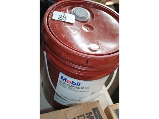 Mobil 600XP 150 Gear Oil