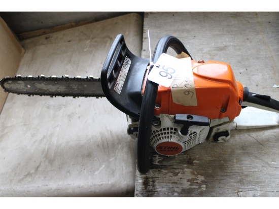 Stihl MS251 - Runs