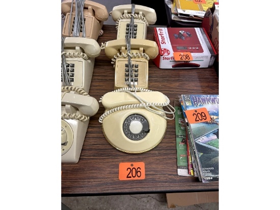 3 Telephones
