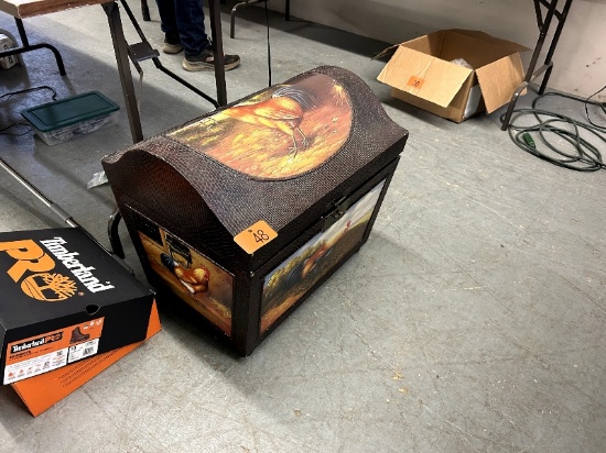 Rooster Trunk
