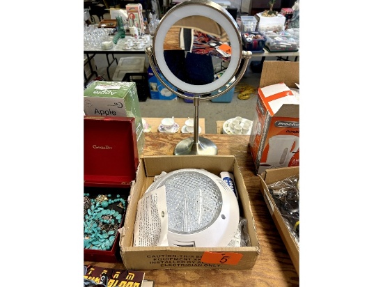 Pool Light & Makeup Mirror